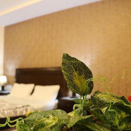 Cozy Studio Apartment In Bahria Town Rawalpindi Exterior foto