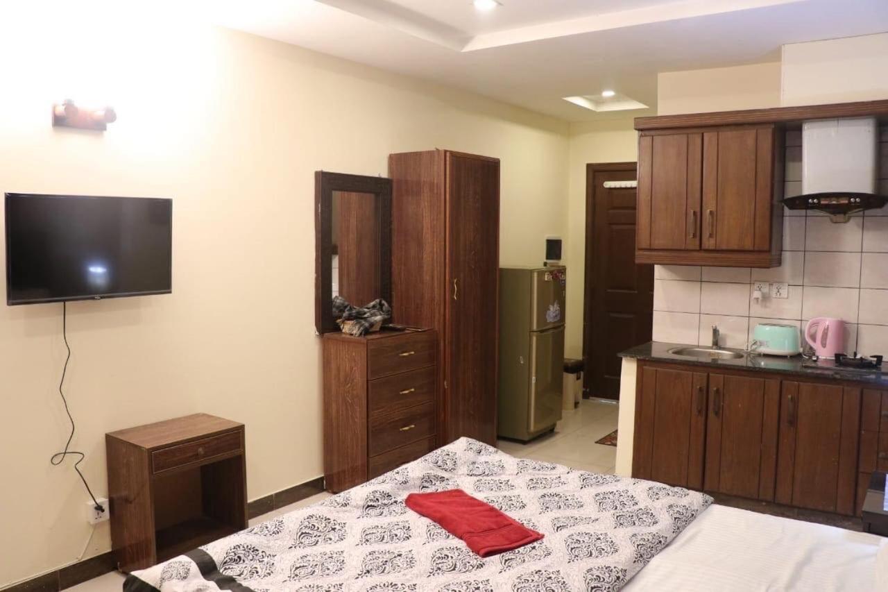 Cozy Studio Apartment In Bahria Town Rawalpindi Exterior foto